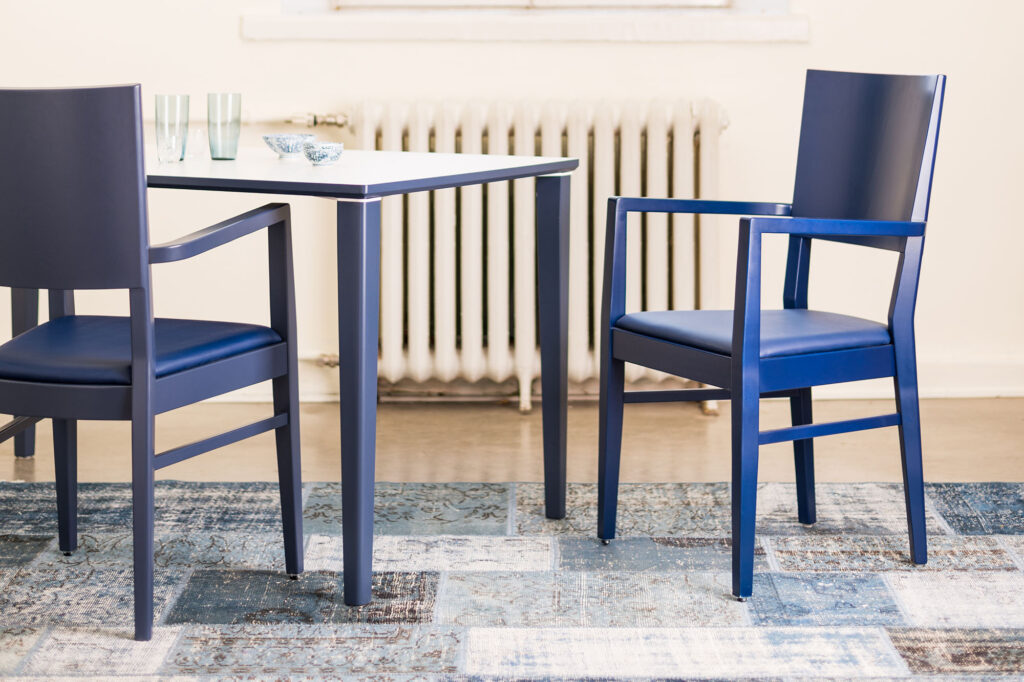 Käytetyt kalusteet | Junet